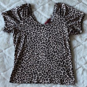 Cheetah V-neck Top
